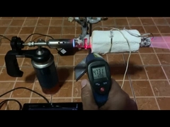 높은 온도에 있는 에어로젤 단열재 블랭킷 테스트.